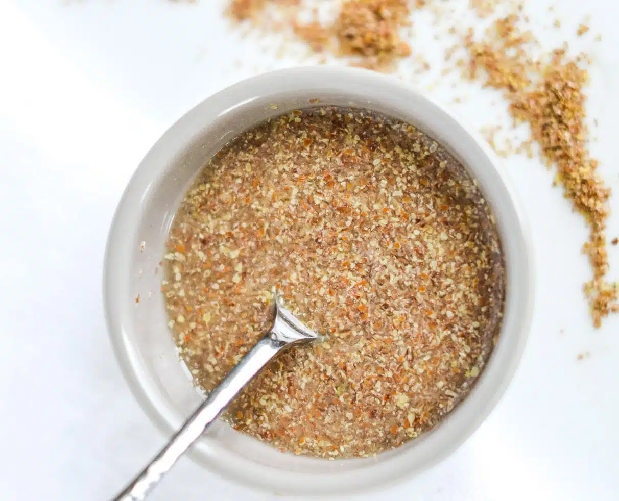 Golden Flaxseed vs. Brown Flaxseed North American Nutrition